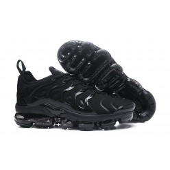 NIKE AIR VAPORMAX PLUS TRIPLE BLACK 924453-004