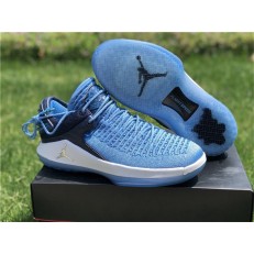 AIR JORDAN 32 LOW WIN LIKE 82 AA1256-401