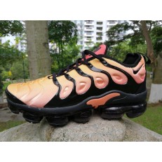NIKE AIR VAPORMAX PLUS TN ORANGE BLACK