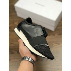 BALENCIAGA RACE RUNNER LOW-TOP SNEAKERS BLACK 483492 WOYX6 1000
