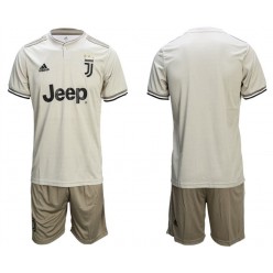 2018-19 Juventus Away Soccer Jersey