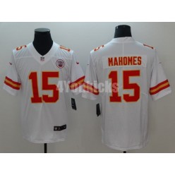 Youth Nike Kansas City Chiefs #15 Patrick Mahomes White Vapor Untouchable Limited Jersey