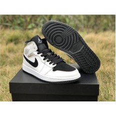 AIR JORDAN 1 MID WHITE SILVER BLACK 554724-121