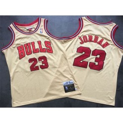 Chicago Bulls 23 Michael Jordan Cream 1995-96 Hardwood Classics Mesh Jersey
