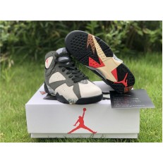 PATTA X AIR JORDAN 7 ICICLE AT3375-100