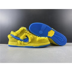 GRATEFUL DEAD x NIKE SB DUNK LOW YELLOW BEAR CJ5378-700