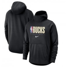 Milwaukee Bucks Nike Spotlight Practice Performance Pullover Hoodie - Black