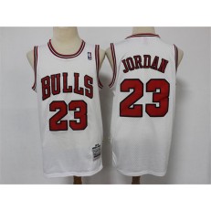 Chicago Bulls #23 Michael Jordan White 1997-98 Hardwood Classics Jersey