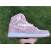 AIR JORDAN 1 RETRO HIGH OG (GS) SATIN PINK AO1847-645
