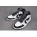 AIR JORDAN 1 MID WHITE BLACK 554724-113