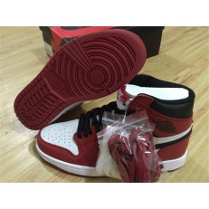 AIR JORDAN 1 RETRO HIGH OG CHICAGO