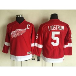 Detroit Red Wings #5 Nicklas Lidstrom Red CCM Throwback Stitched Youth NHL Jersey